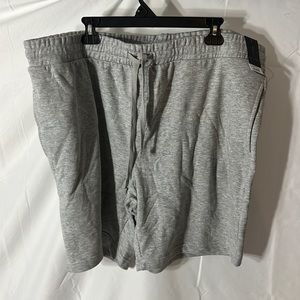 Men’s Sweat Shorts. Size XL (40-42)